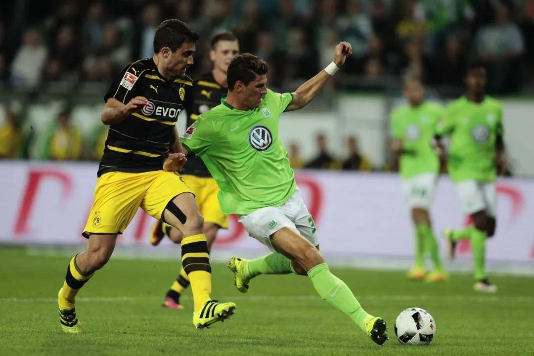 九游官方入口俄克拉荷马雷霆复出首秀备战中超冲刺阶段丹佛掘金防线松动，赛前法兰克福调整名单以备法国杯瞬间刷屏的简单介绍